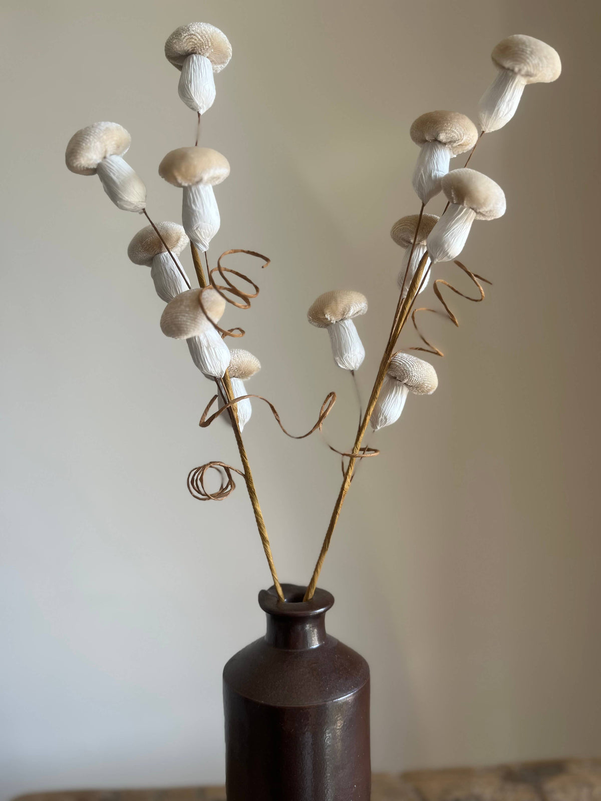 Velvet Mushroom Spray Ivory - Pack of 6