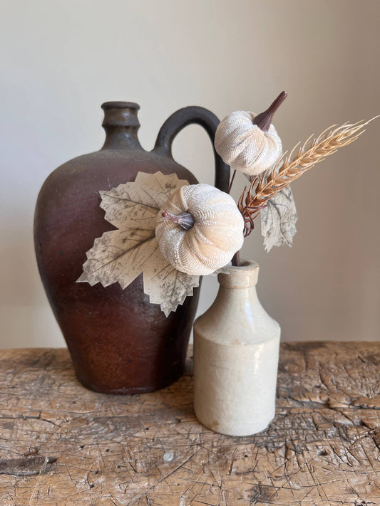 Autumn Forest Pumpkin Pick - Ivory