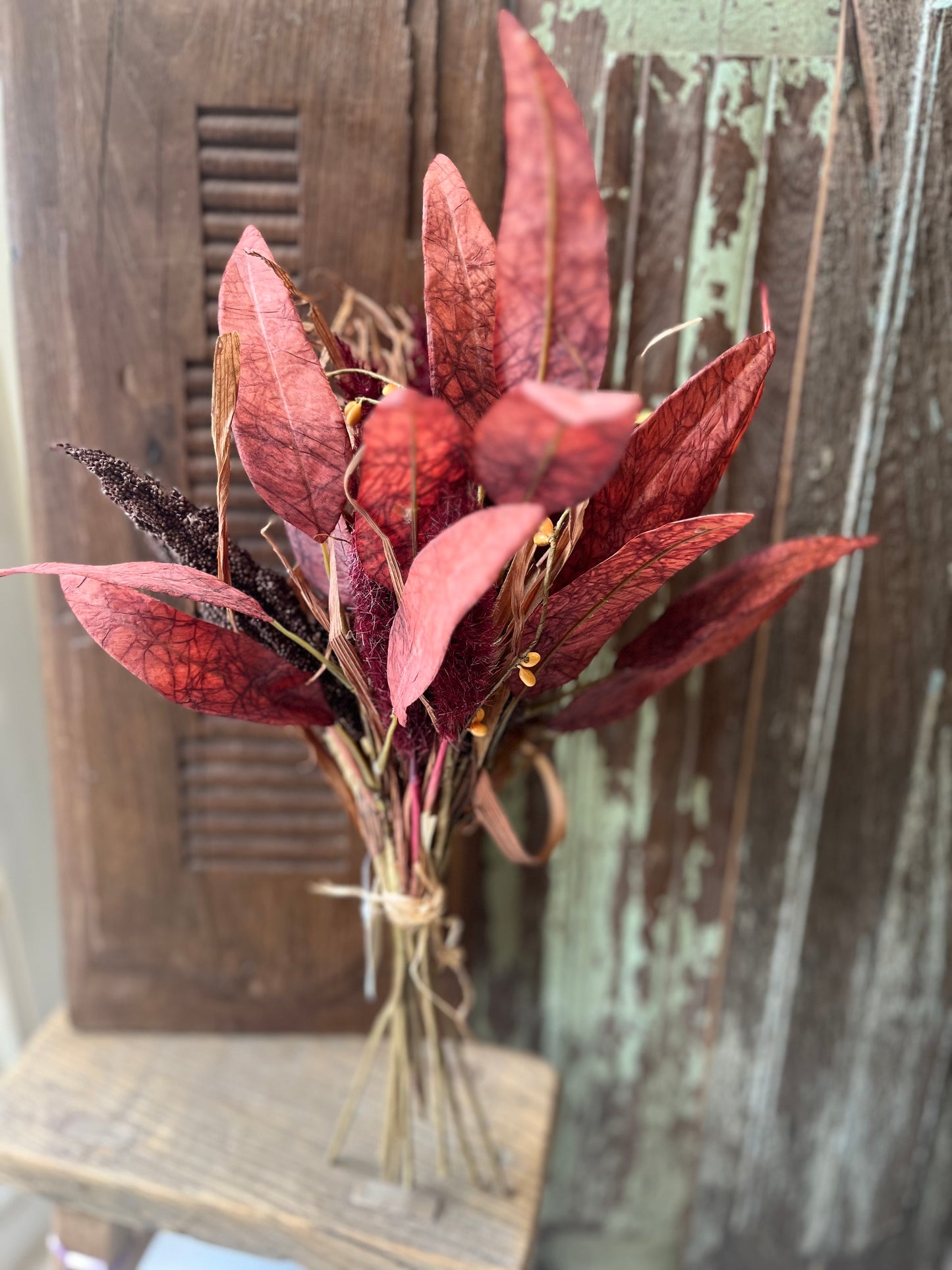 Mixed Bunch in Red/Brown