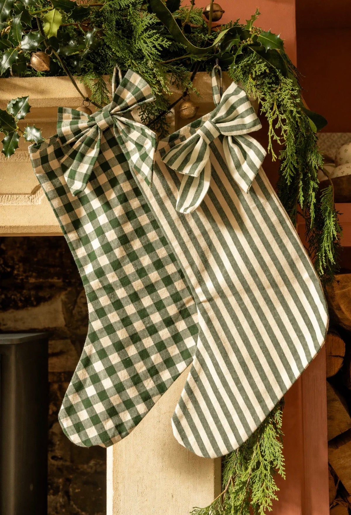 The Bow Stocking - Stripe in Pine Green