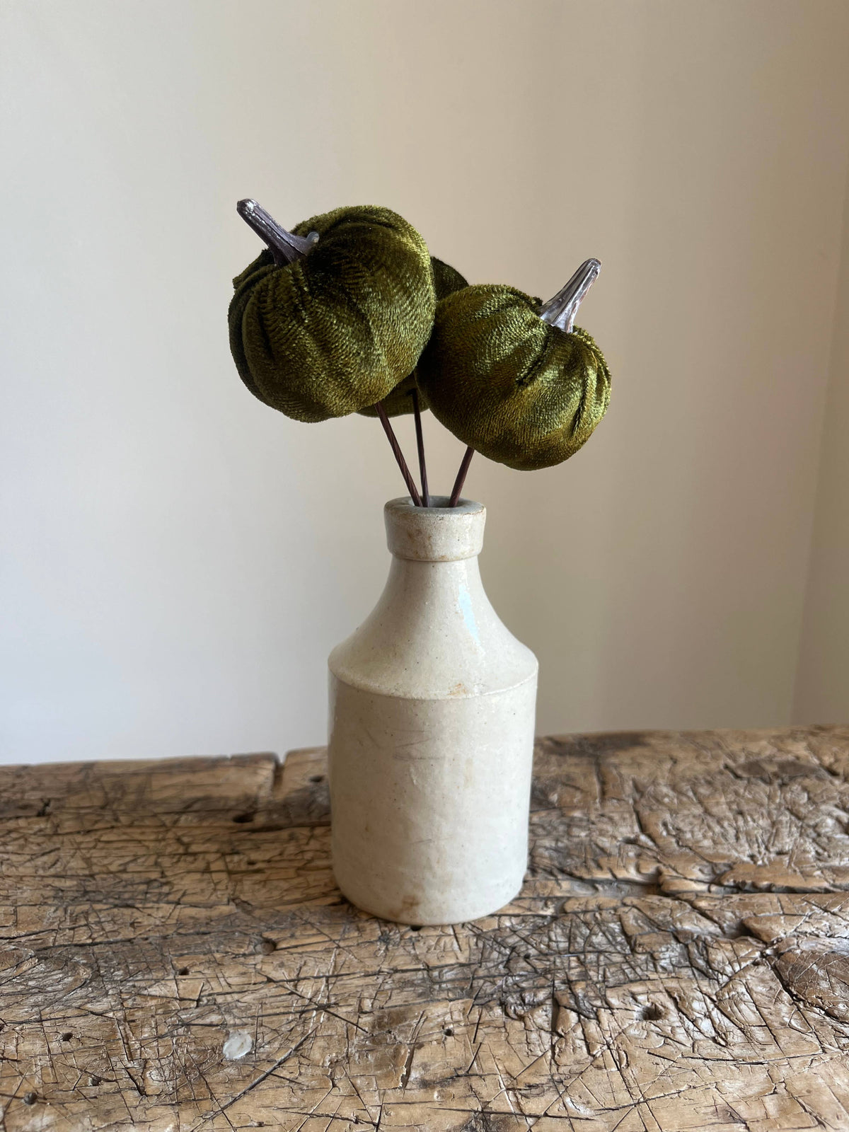 Velvet Pumpkin Pick Moss Green - Pack of 6