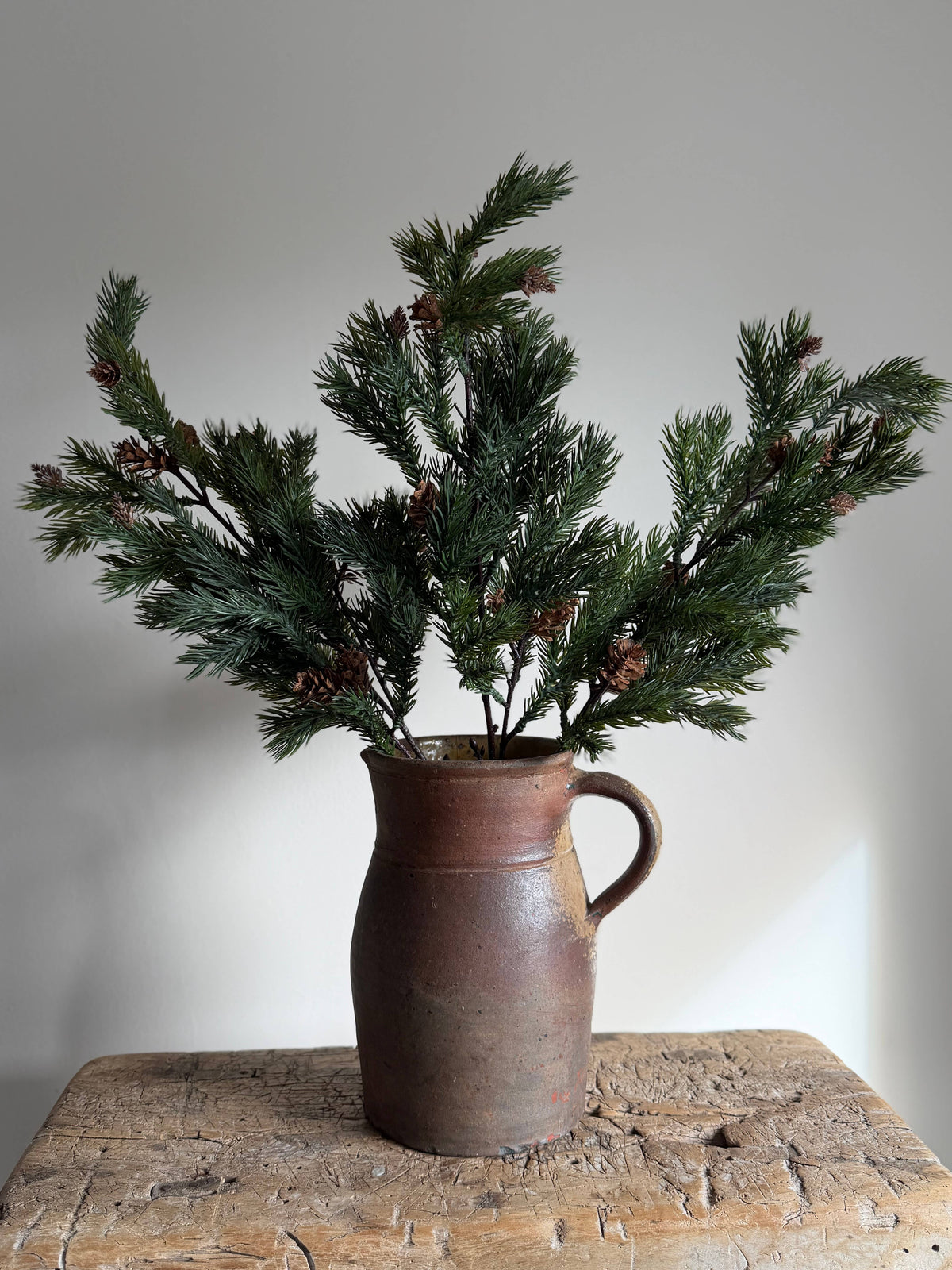 Spruce Spray Mini Pine Cones