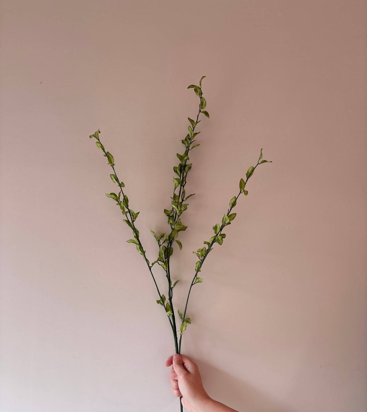 Silk Leaf Spray - Light Green